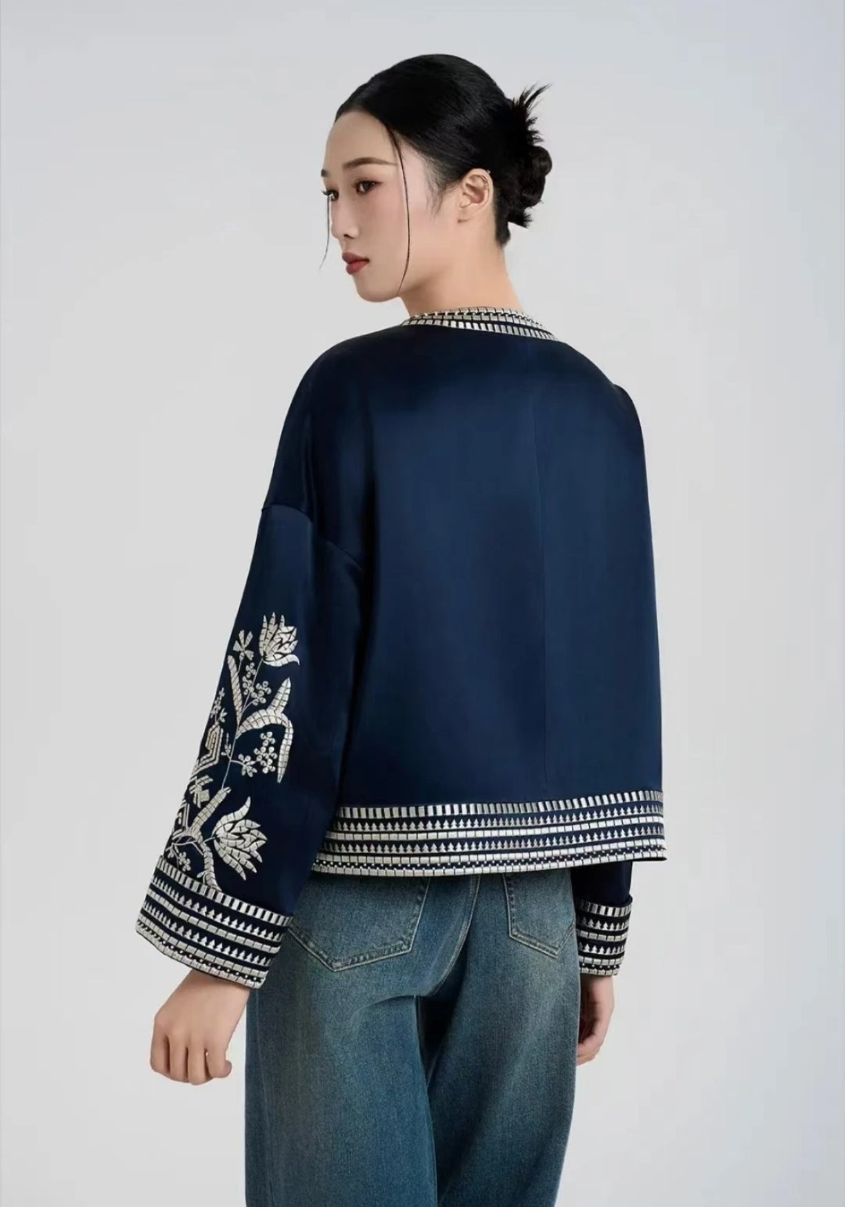 Chinesische Jacke