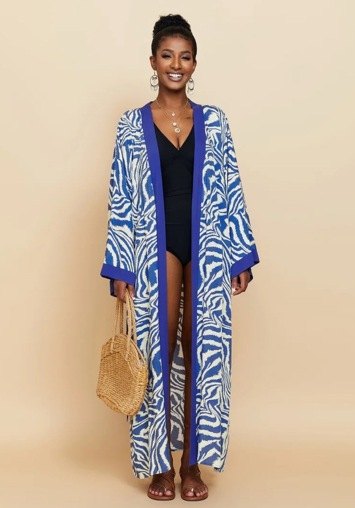 Kimono Schwarz Weiß