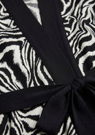 Kimono Schwarz Weiß