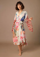 Kimono Weiß Blumen