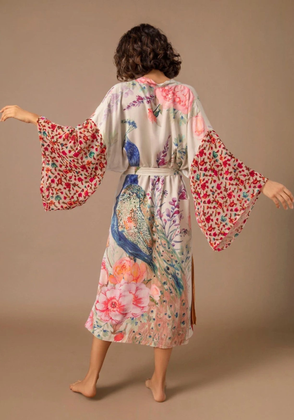 Kimono Weiß Blumen
