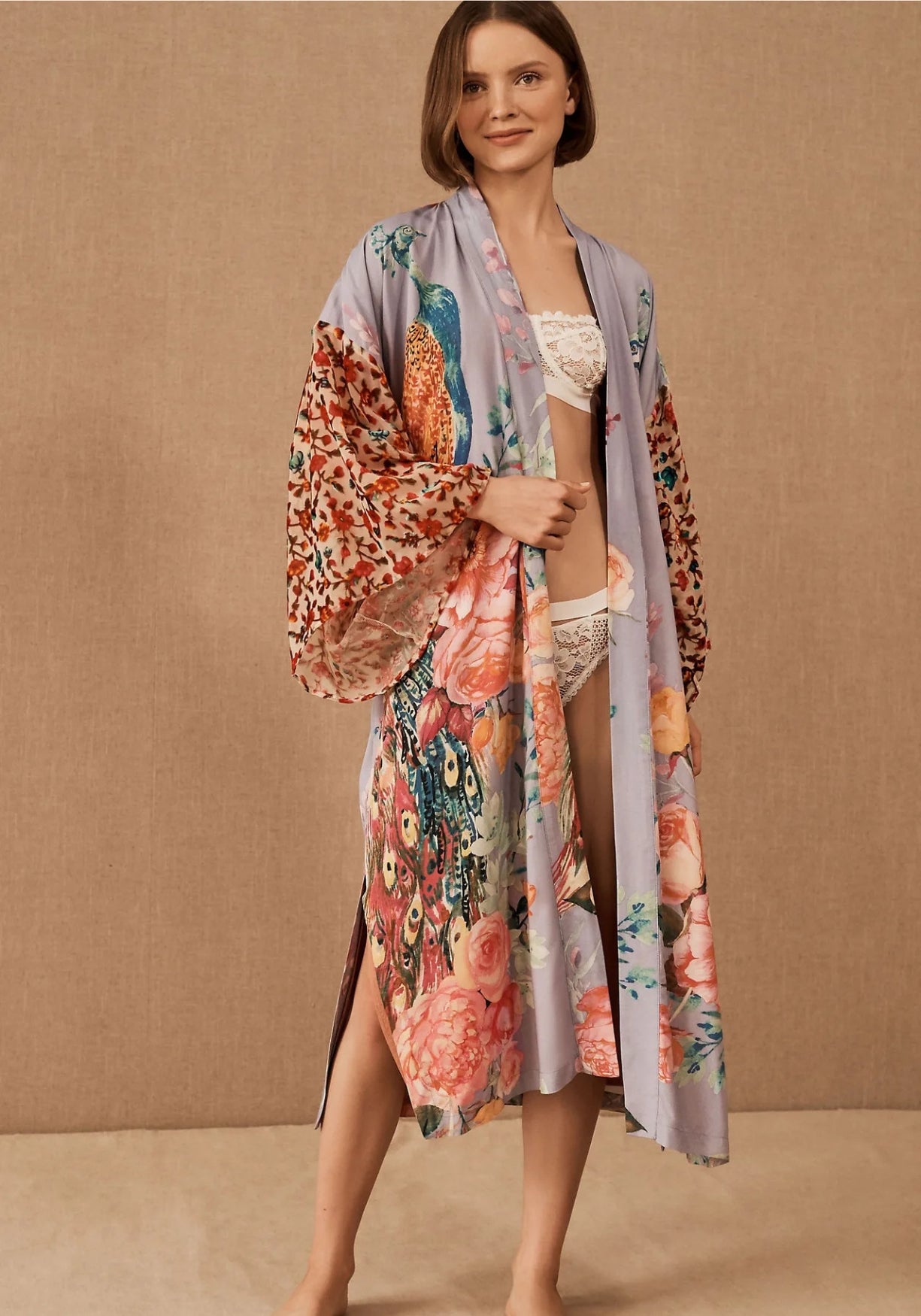 Kimono Weiß Blumen
