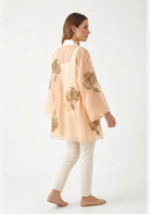Kimono mit Stickerei