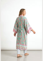 Langer Boho-Kimono Mintgrün mit Rosenmuster