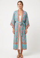 Langer Boho-Kimono Türkis mit Rosenmuster