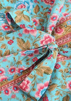 Langer Boho-Kimono Türkis mit Rosenmuster