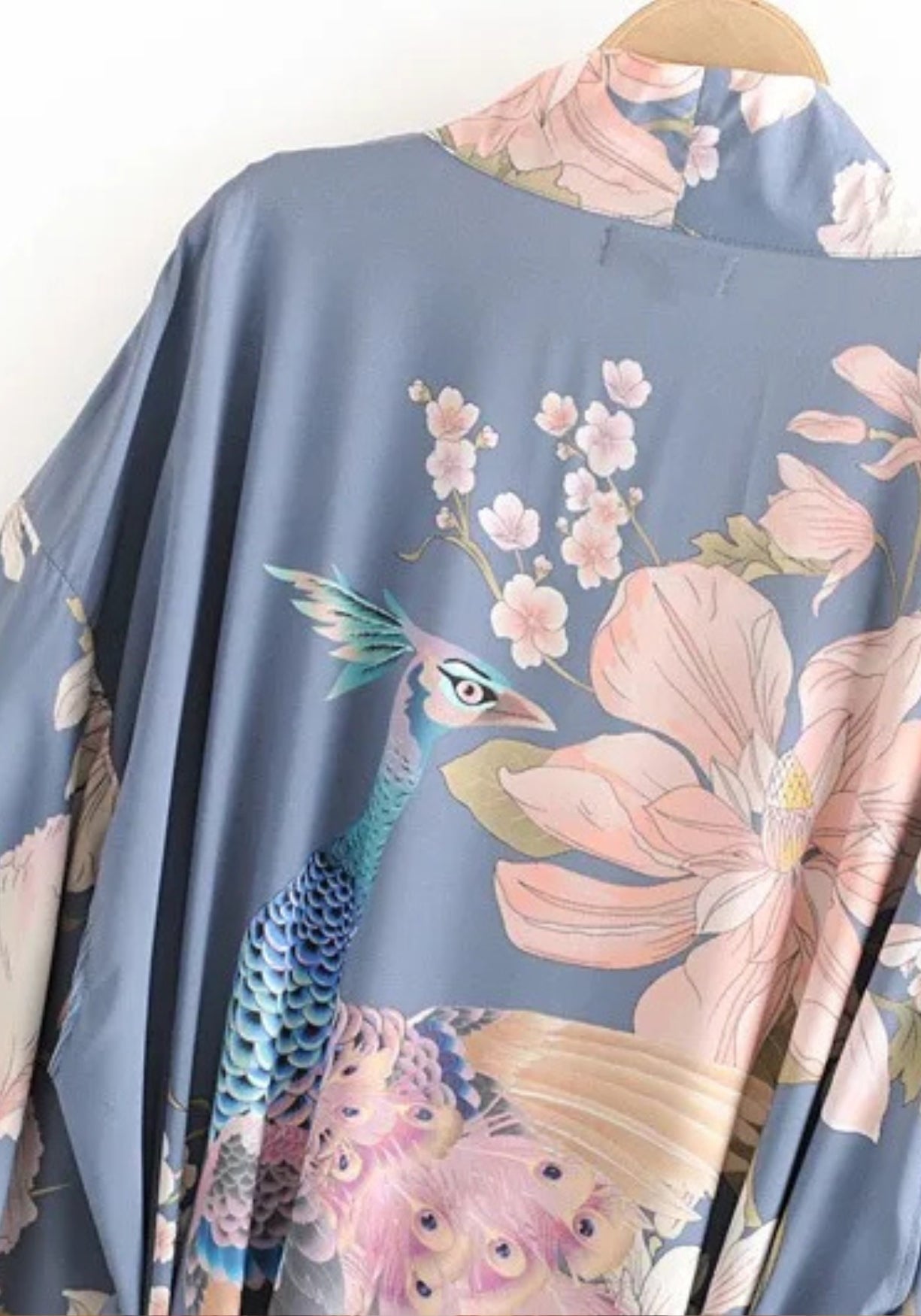 Langer Kimono mit Blumenmuster