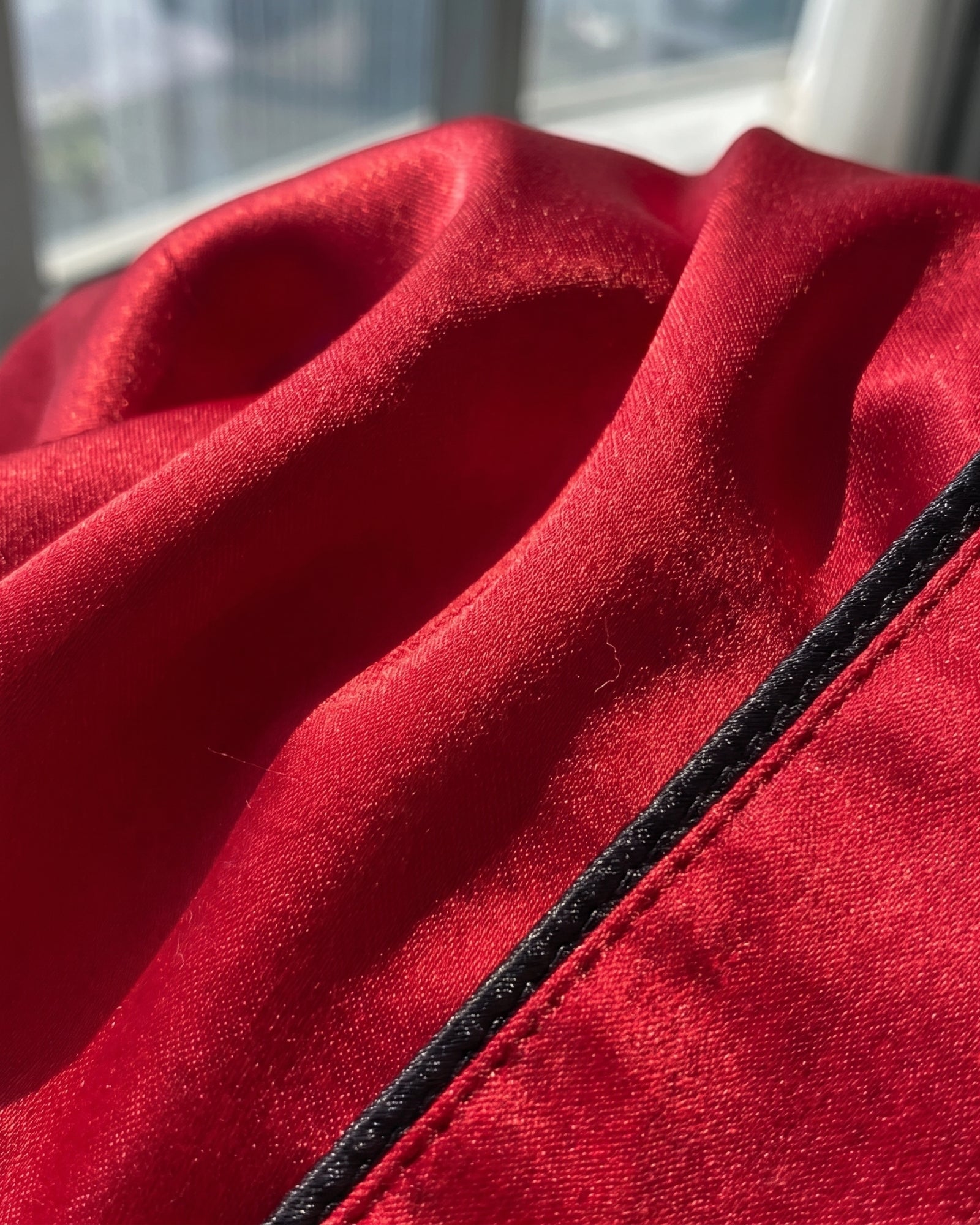 Morgenmantel Rot Satin