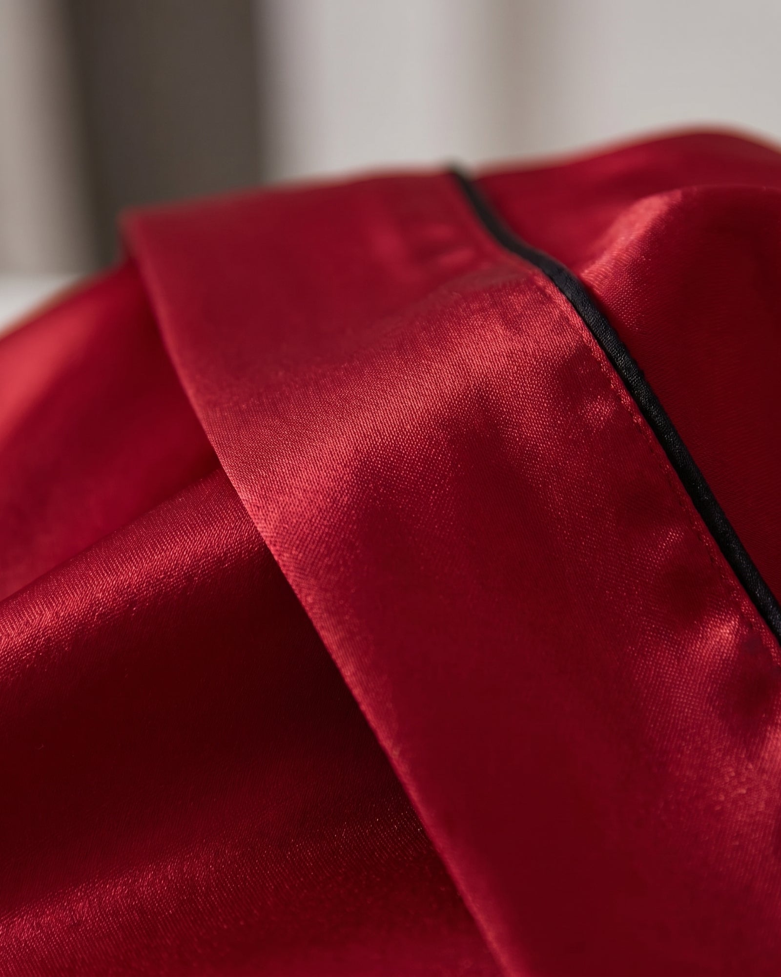 Morgenmantel Rot Satin