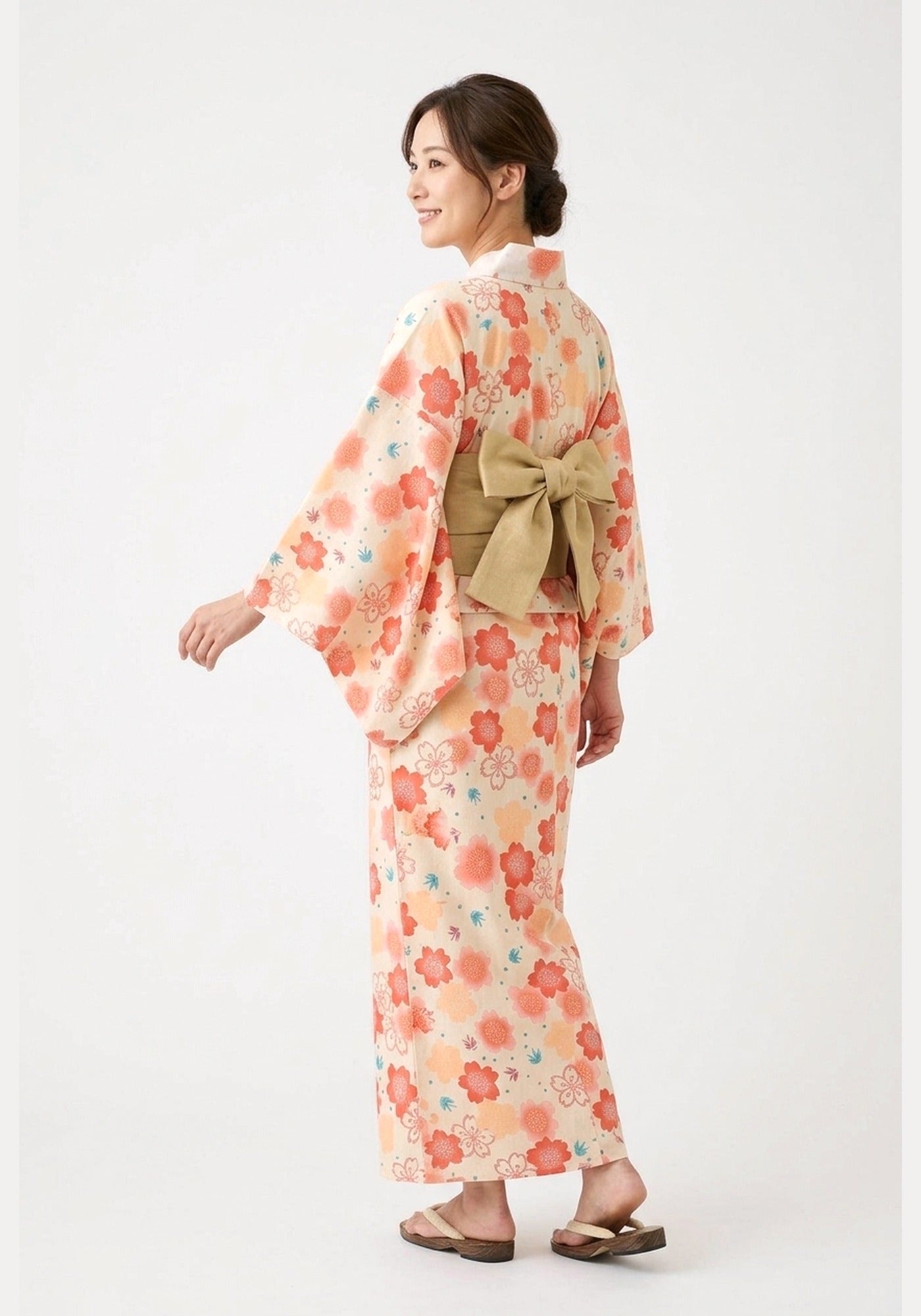 Yukata-Kleid Blumen Beige