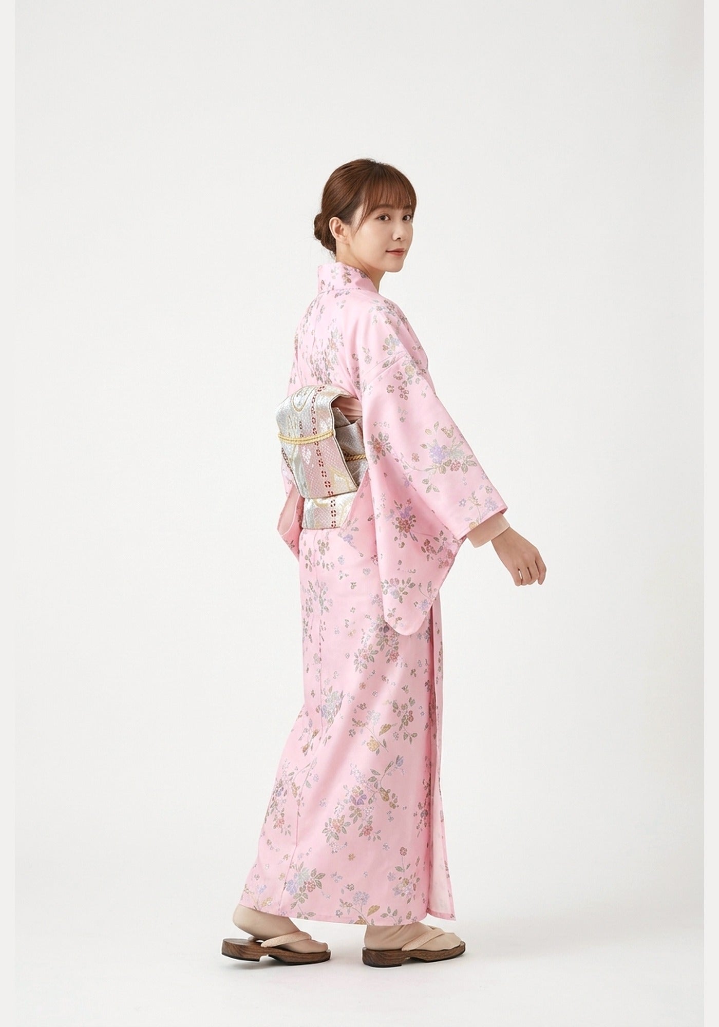 Yukata-Kleid Blumen Rosa