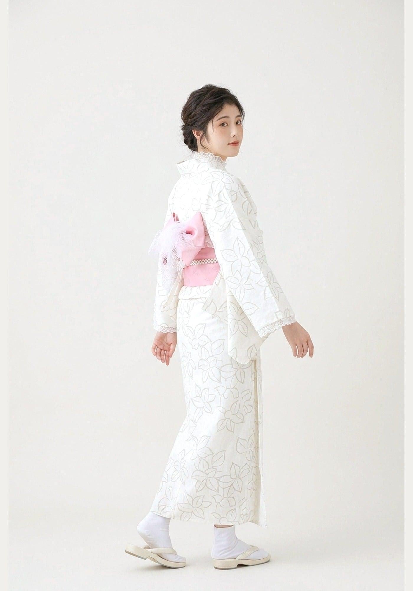 Yukata-Kleid Blumen Weiß