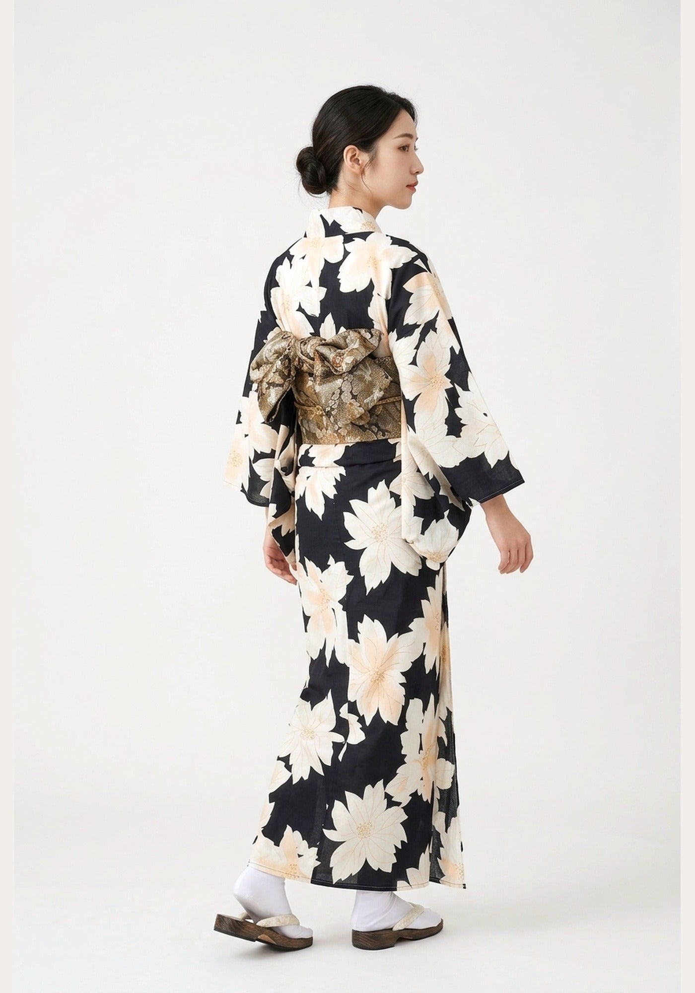 Yukata Schwarz