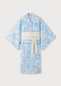 Hellblau mit Blumenmuster